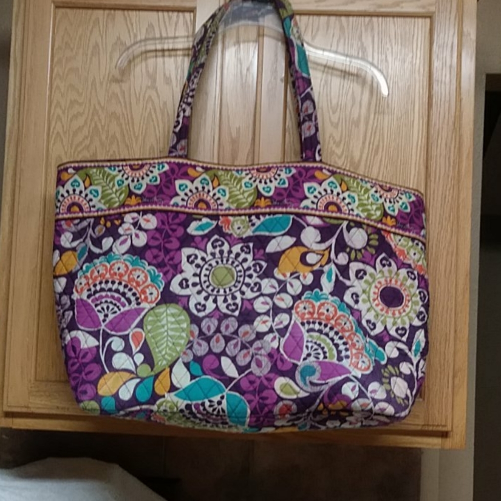 Vera Beadley Extra Large Tote Bag